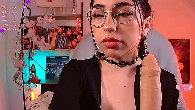 Sweet Nyx online show from May 3, 2026, 10:35 pm