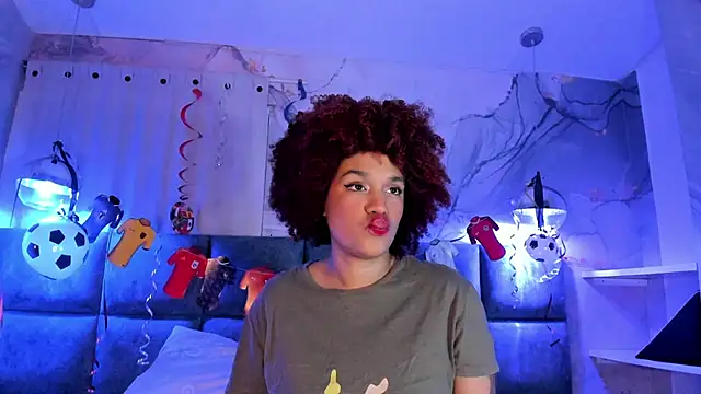 loladupont online show from June 30, 2026, 11:49 pm