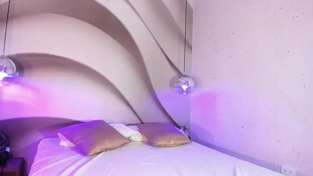 Snapshot of loladupont chatting on November 9, 2025, 3:21 am loladupont online show from November 9, 2025, 3:21 am