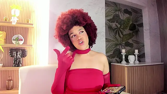 loladupont online show from May 18, 2026, 3:17 am