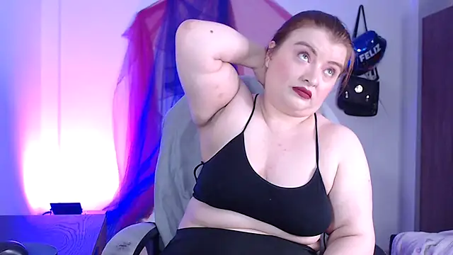 Queensamantha777 online show from January 9, 2026, 5:42 pm