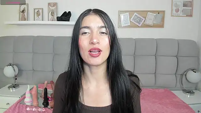 Snapshot of Chlooe_Zoe chatting on April 19, 2026, 3:29 am Chlooe Zoe online show from April 19, 2026, 3:29 am