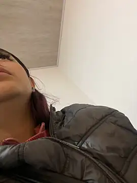 michell boobs  online show from February 22, 2025, 12:29 pm