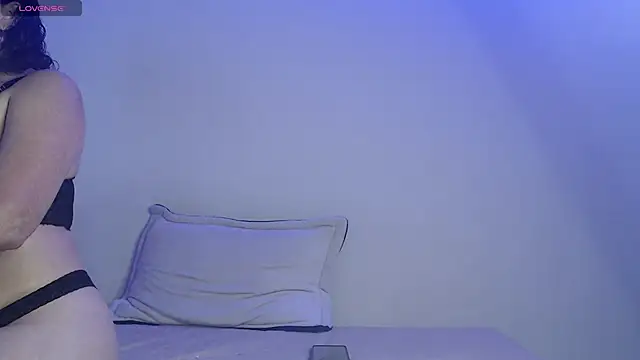 Snapshot of mimi_heart chatting on January 14, 2025, 4:47 am mimi heart online show from January 14, 2025, 4:47 am