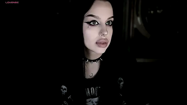 Snapshot of alexx_succubus chatting on March 12, 2025, 10:39 pm alexx succubus online show from March 12, 2025, 10:39 pm