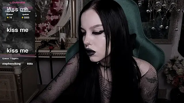 Snapshot of alexx_succubus chatting on February 20, 2025, 11:32 pm alexx succubus online show from February 20, 2025, 11:32 pm