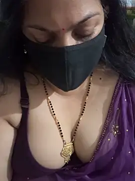 FlatVincy4 online show from October 16, 2025, 4:15 pm