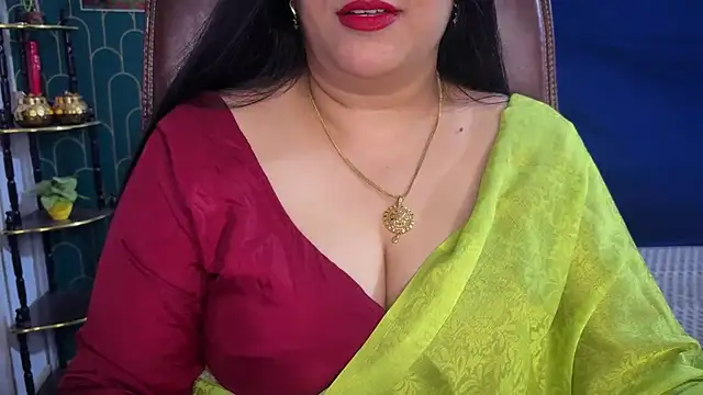 Snapshot of FlatVincy4 chatting on June 24, 2026, 7:29 am FlatVincy4 online show from June 24, 2026, 7:29 am