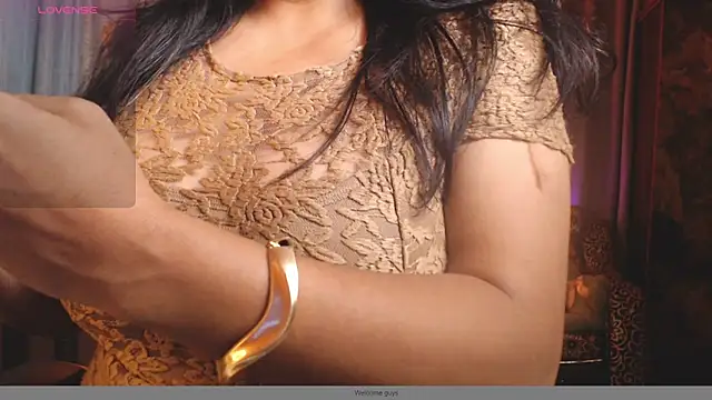 Snapshot of hot_menka chatting on July 27, 2026, 10:44 am hot menka online show from July 27, 2026, 10:44 am