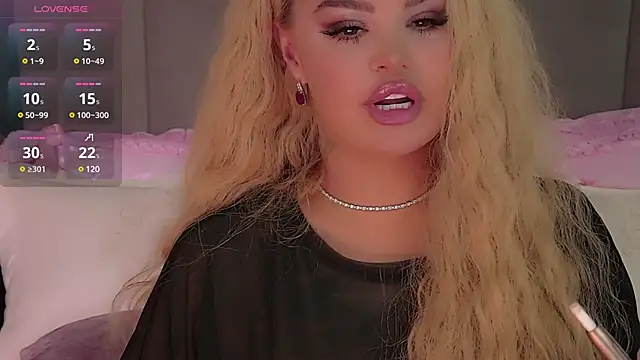 Snapshot of Marussia_luxury chatting on February 5, 2025, 9:25 am Marussia luxury online show from February 5, 2025, 9:25 am