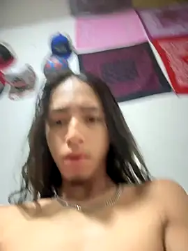 Snapshot of qbaby96 chatting on November 5, 2025, 9:40 pm qbaby96 online show from November 5, 2025, 9:40 pm