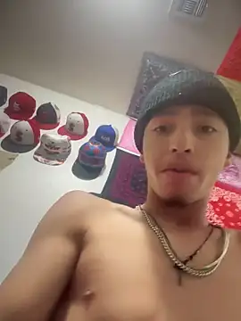 Snapshot of qbaby96 chatting on October 13, 2025, 5:14 pm qbaby96 online show from October 13, 2025, 5:14 pm