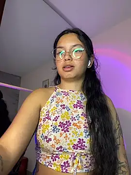 Rosita forever  online show from April 30, 2026, 8:57 pm