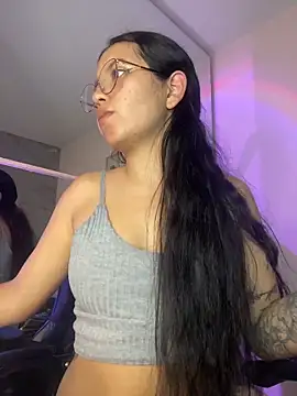 Rosita forever  online show from April 24, 2026, 8:22 pm
