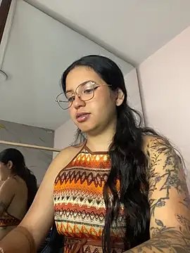 Rosita forever  online show from June 17, 2026, 3:55 pm