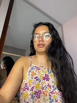 Rosita forever  online show from June 14, 2026, 2:40 pm