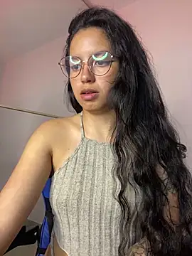 Snapshot of Rosita_forever_ chatting on November 29, 2025, 2:44 am Rosita forever online show from November 29, 2025, 2:44 am