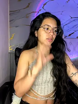 Snapshot of Rosita_forever_ chatting on October 13, 2025, 2:07 pm Rosita forever online show from October 13, 2025, 2:07 pm