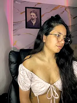 Snapshot of Rosita_forever_ chatting on October 22, 2025, 2:33 am Rosita forever online show from October 22, 2025, 2:33 am