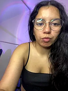 Rosita forever  online show from December 15, 2025, 3:51 pm