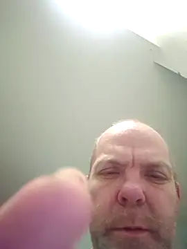 Snapshot of hoodratoui chatting on December 16, 2025, 7:23 am hoodratoui online show from December 16, 2025, 7:23 am