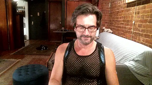 Snapshot of Johnny_Bottoms chatting on December 2, 2025, 10:44 pm Johnny Bottoms online show from December 2, 2025, 10:44 pm