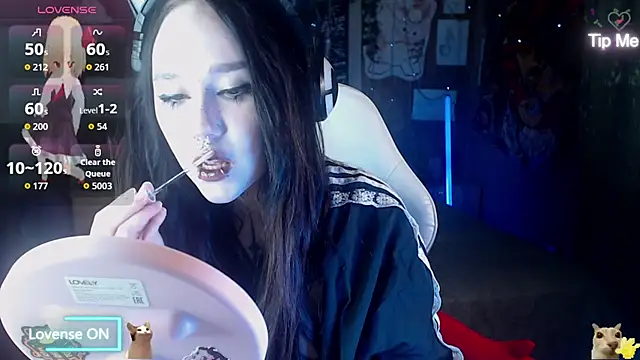 Snapshot of chloe_crystall_killer chatting on May 14, 2026, 11:13 pm chloe crystall killer online show from May 14, 2026, 11:13 pm