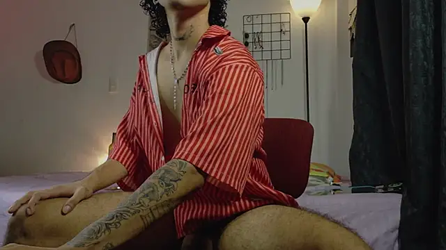 Snapshot of seven7xis chatting on March 7, 2026, 12:17 am seven7xis online show from March 7, 2026, 12:17 am