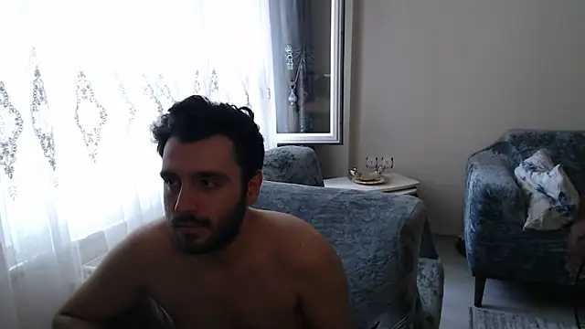 Snapshot of handsomeee04 chatting on June 9, 2026, 1:34 pm handsomeee04 online show from June 9, 2026, 1:34 pm