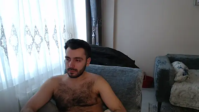 Snapshot of handsomeee04 chatting on May 3, 2026, 5:01 am handsomeee04 online show from May 3, 2026, 5:01 am