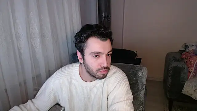 Snapshot of handsomeee04 chatting on April 18, 2026, 8:53 pm handsomeee04 online show from April 18, 2026, 8:53 pm