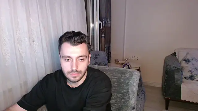 Snapshot of handsomeee04 chatting on June 19, 2026, 10:36 pm handsomeee04 online show from June 19, 2026, 10:36 pm