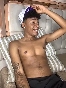 Boy cock18 online show from October 18, 2025, 4:53 pm