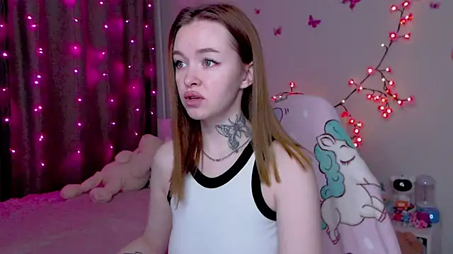 Snapshot of Naughty_Mable chatting on October 21, 2025, 11:48 pm Naughty Mable online show from October 21, 2025, 11:48 pm