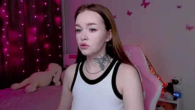 Snapshot of Naughty_Mable chatting on November 23, 2025, 12:20 am Naughty Mable online show from November 23, 2025, 12:20 am