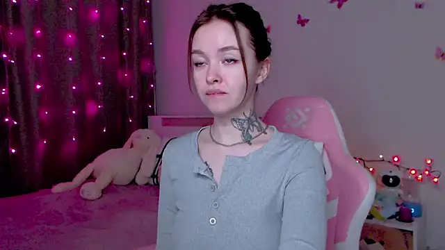 Snapshot of Naughty_Mable chatting on October 29, 2025, 12:31 am Naughty Mable online show from October 29, 2025, 12:31 am