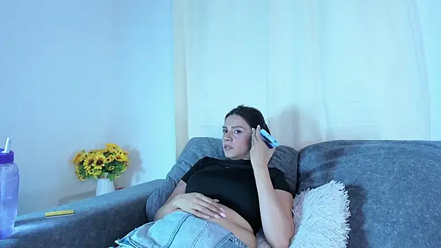 Snapshot of Abril_jones10 chatting on January 31, 2025, 7:08 pm Abril jones10 online show from January 31, 2025, 7:08 pm