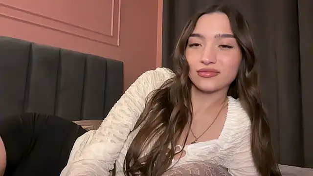 MilenaMilven online show from January 14, 2025, 7:43 pm