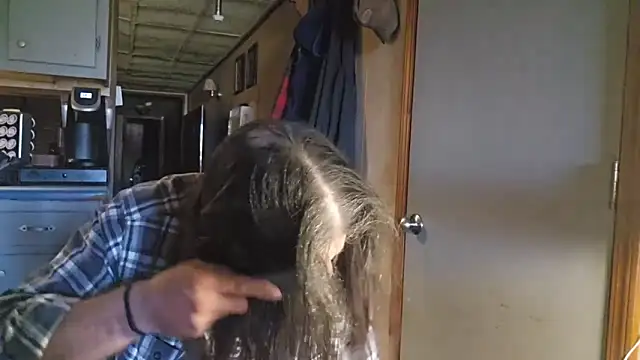 zaneporter46 online show from October 14, 2025, 7:47 pm