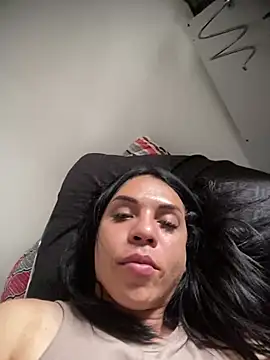 Snapshot of fox_naughty_violet chatting on December 22, 2024, 11:44 am fox naughty violet online show from December 22, 2024, 11:44 am