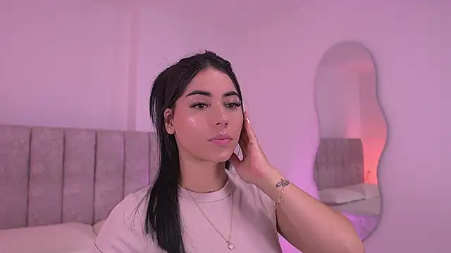 Snapshot of sam_lewins chatting on January 13, 2026, 7:18 pm sam lewins online show from January 13, 2026, 7:18 pm