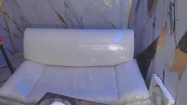 Snapshot of andy_dan18 chatting on November 6, 2025, 3:16 pm andy dan18 online show from November 6, 2025, 3:16 pm