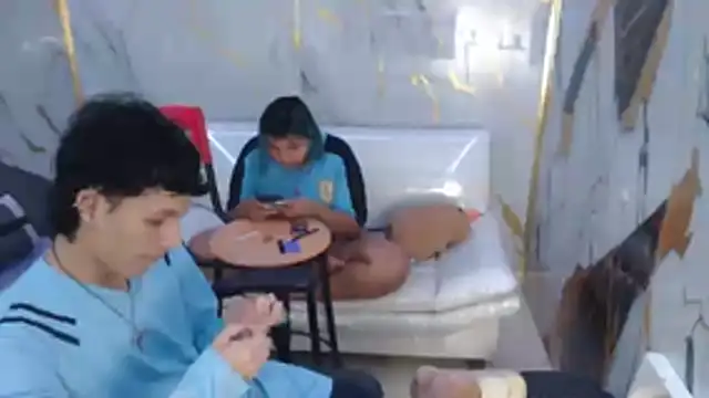 Snapshot of andy_dan18 chatting on December 2, 2025, 6:20 pm andy dan18 online show from December 2, 2025, 6:20 pm