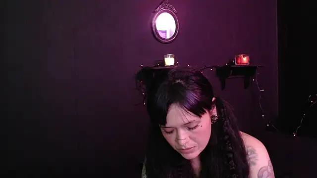 Snapshot of rousstattoo chatting on November 11, 2025, 2:17 am rousstattoo online show from November 11, 2025, 2:17 am