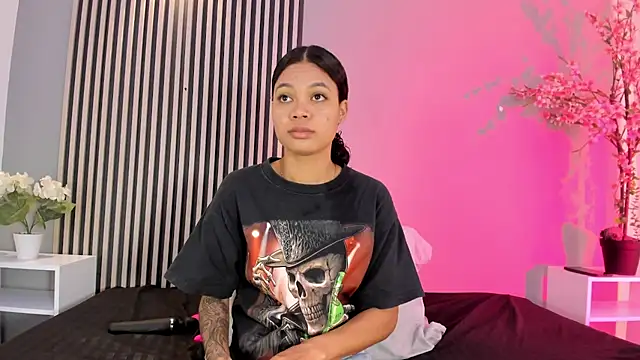 Snapshot of GysellHanson chatting on March 6, 2026, 11:38 am GysellHanson online show from March 6, 2026, 11:38 am