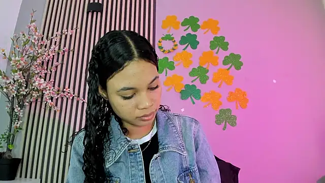 Snapshot of GysellHanson chatting on March 21, 2026, 11:58 am GysellHanson online show from March 21, 2026, 11:58 am