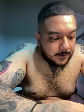 El Titan1998 online show from April 2, 2026, 8:04 pm