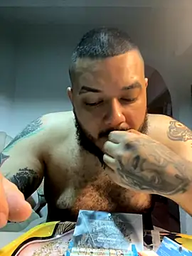 El Titan1998 online show from October 30, 2025, 11:52 am