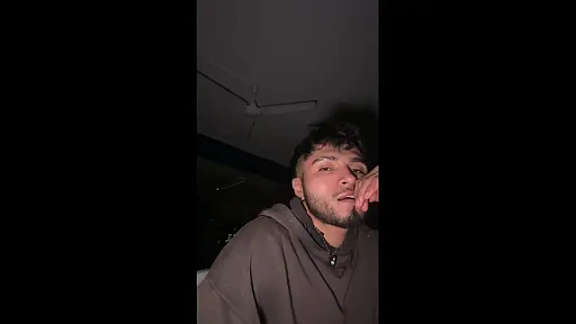 Beboteejoel online show from September 24, 2025, 4:41 am