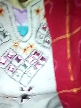Snapshot of cute_monu chatting on January 28, 2025, 3:04 am cute monu online show from January 28, 2025, 3:04 am